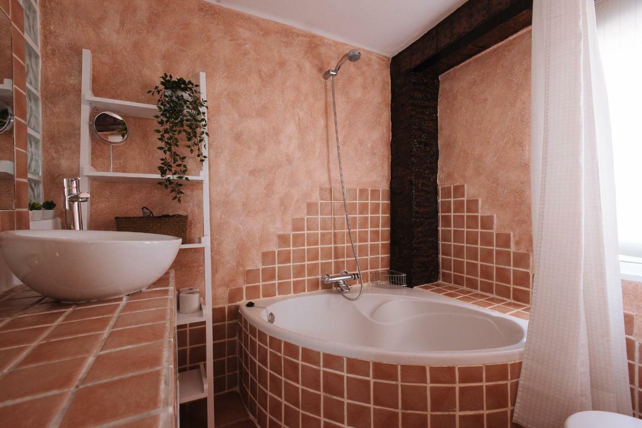 Cozy Attic With Terrace- 1Bd 1Bth- San Vicente Leilighet Sevilla Eksteriør bilde