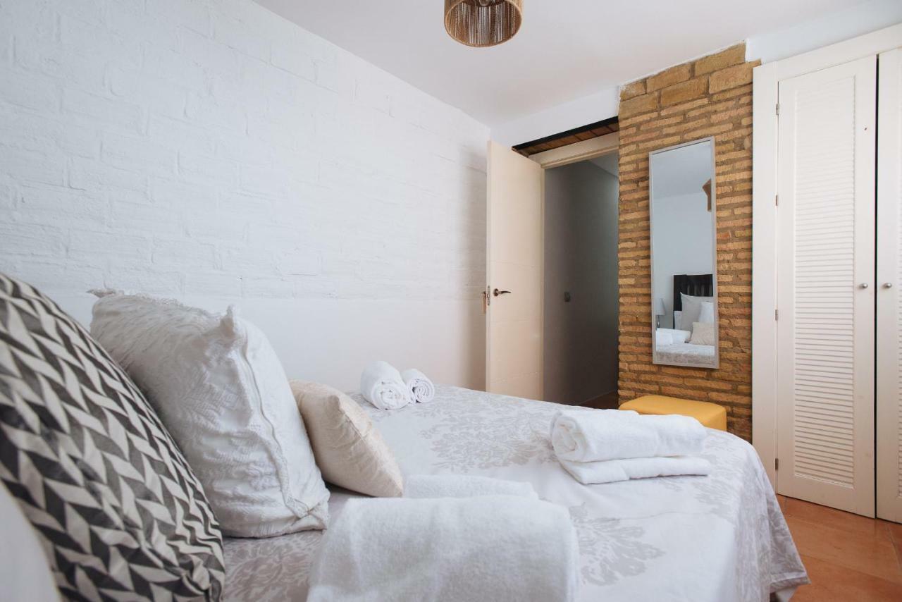 Cozy Attic With Terrace- 1Bd 1Bth- San Vicente Leilighet Sevilla Eksteriør bilde